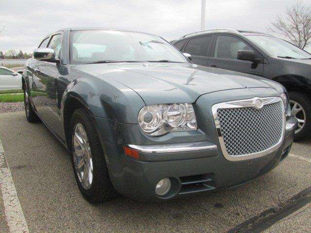 2005 Chrysler 300 C 4dr Sedan